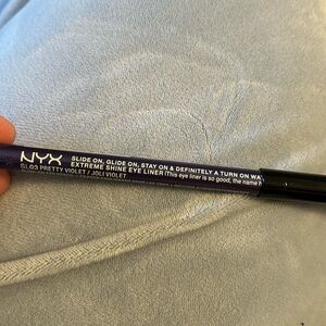 NYX eyeliner
